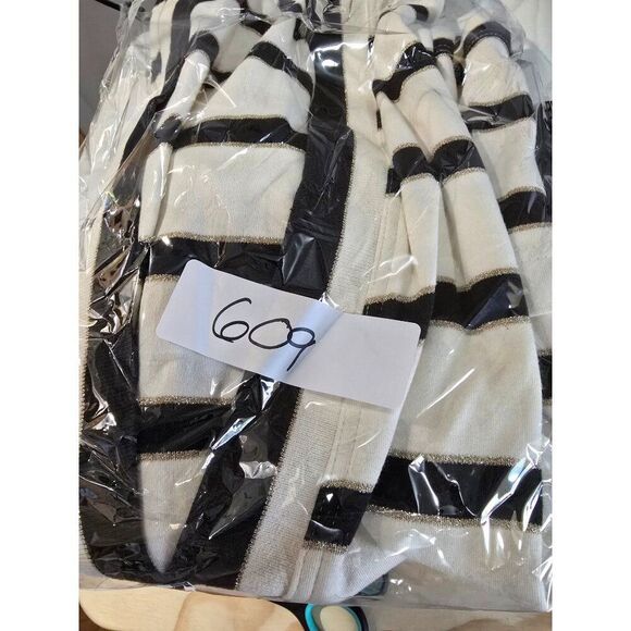 Striped Black & White Cardigan Sweater With Front Pockets Large Georgio Cotton - Picture 9 of 9